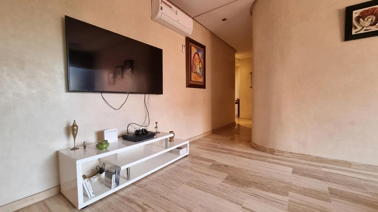 Appartement Superbe Appart Marrakech 2 Chambres Avec Piscine, En Plein Centre A 3Min De Guelliz, De La Gare Marrakesh Maroc